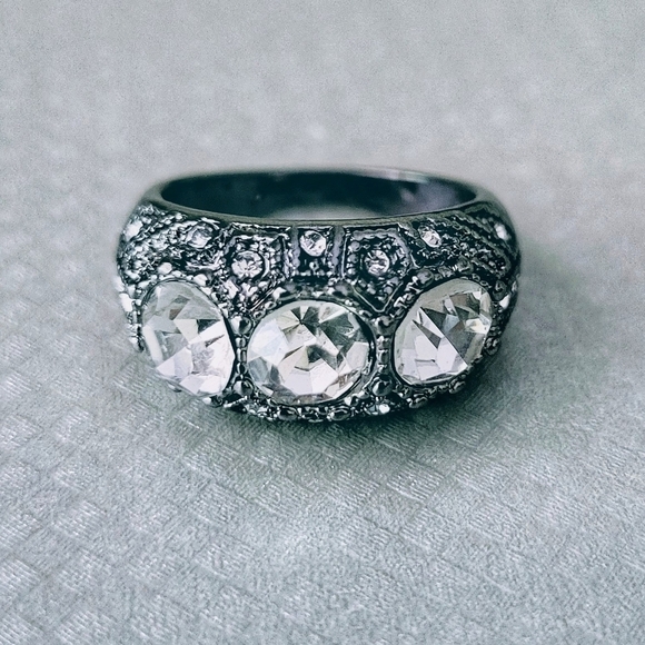 Frozen Glacier White Topaz Gold Filled Ring Sz 7 - Picture 1 of 4